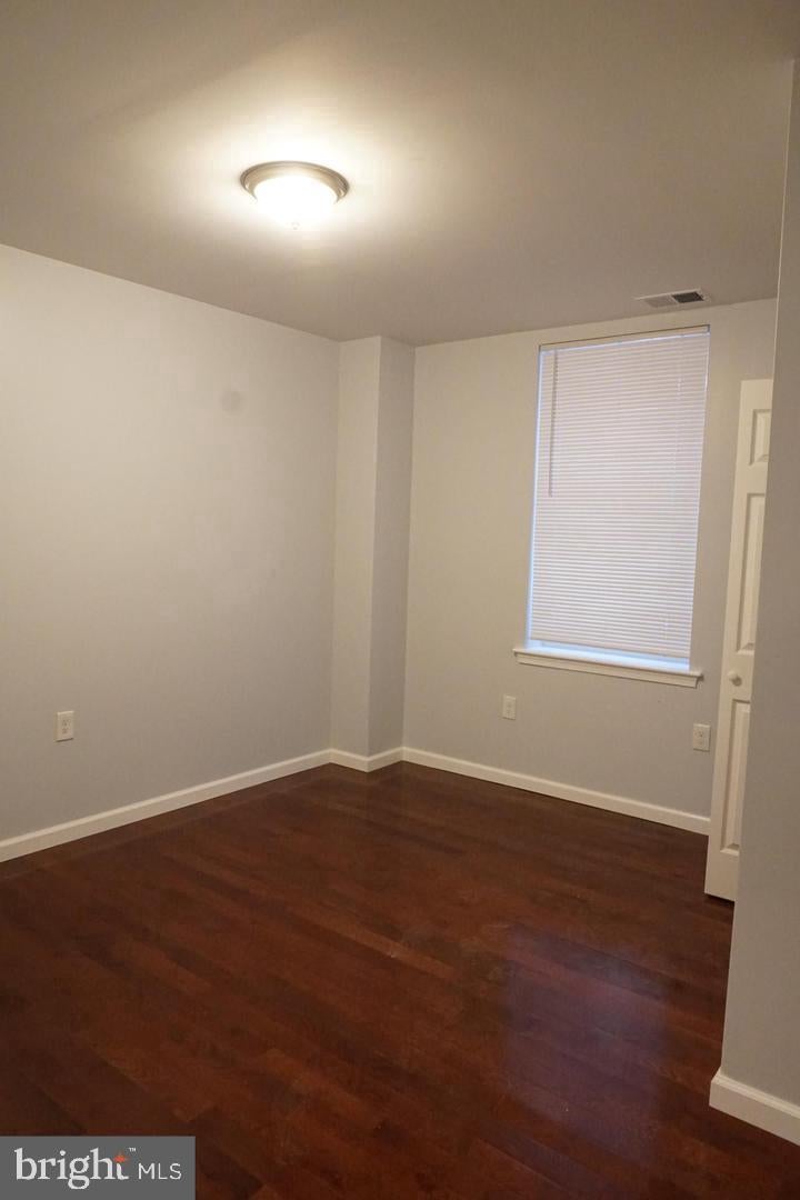 4945 CHESTNUT STREET 2ND FL