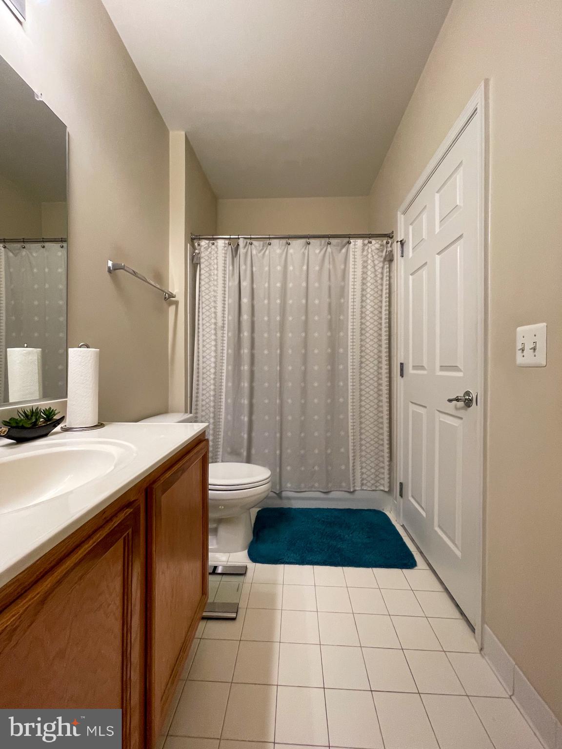 THE ADDISON AT ST PAUL - Residential