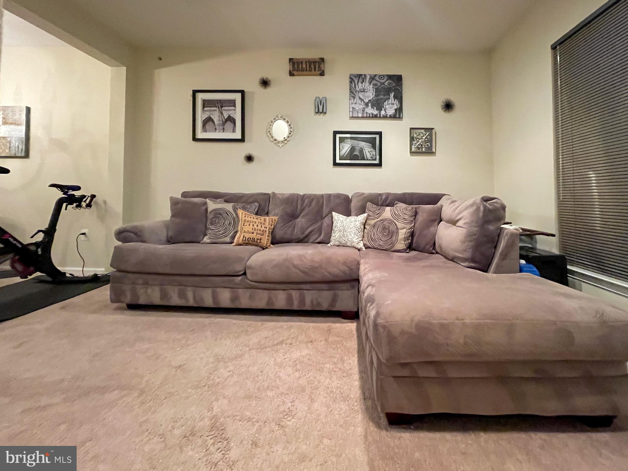 THE ADDISON AT ST PAUL - Residential