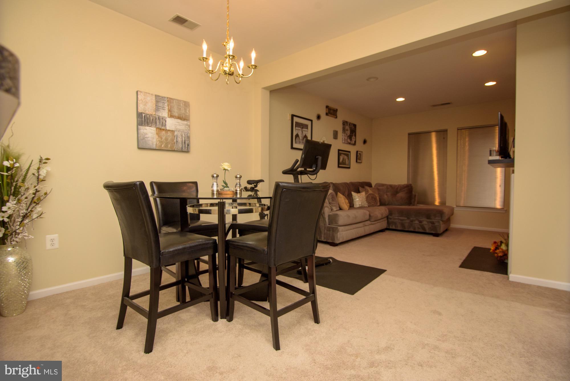 THE ADDISON AT ST PAUL - Residential