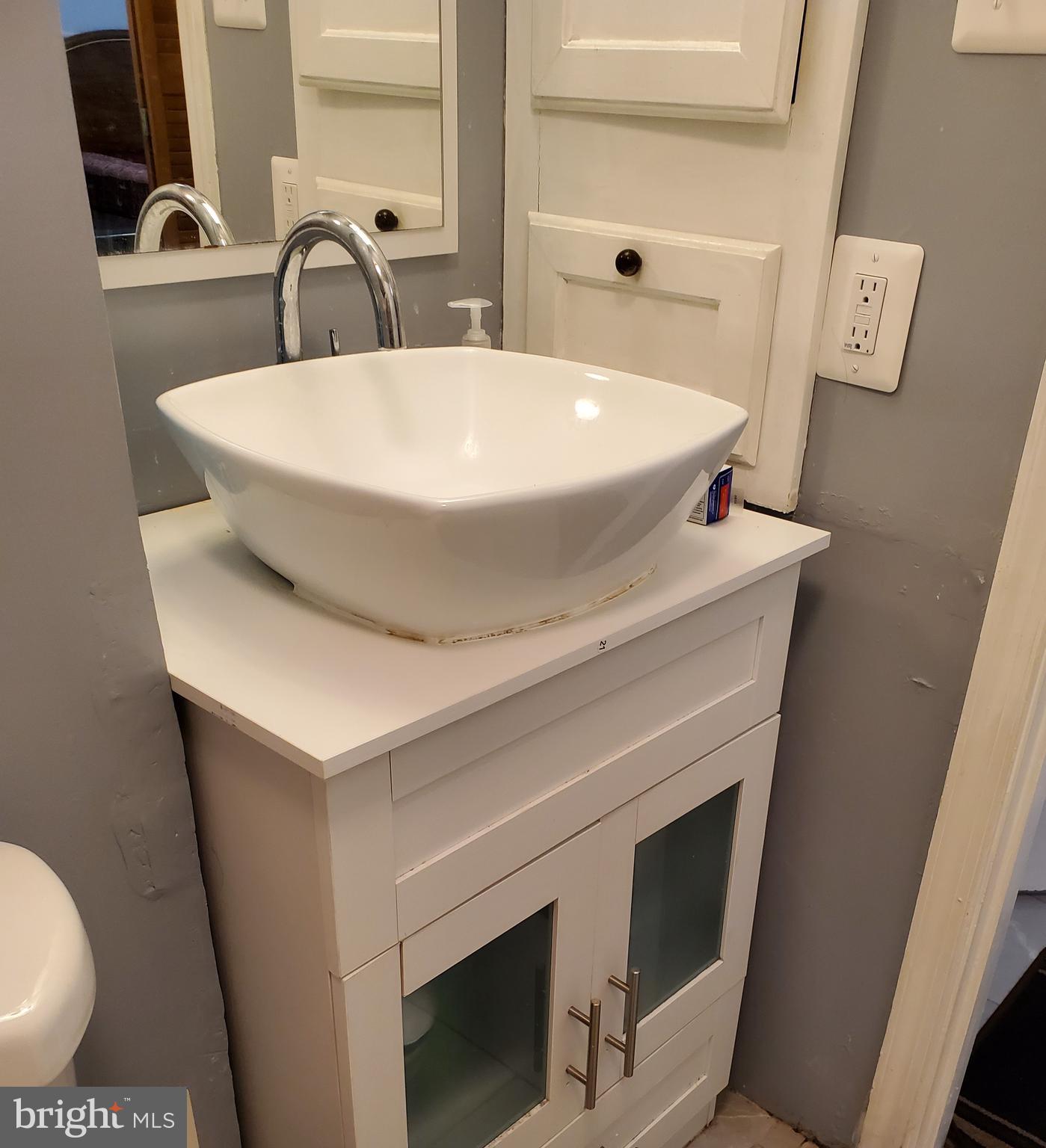 HUNTERS CREEK - Residential Lease