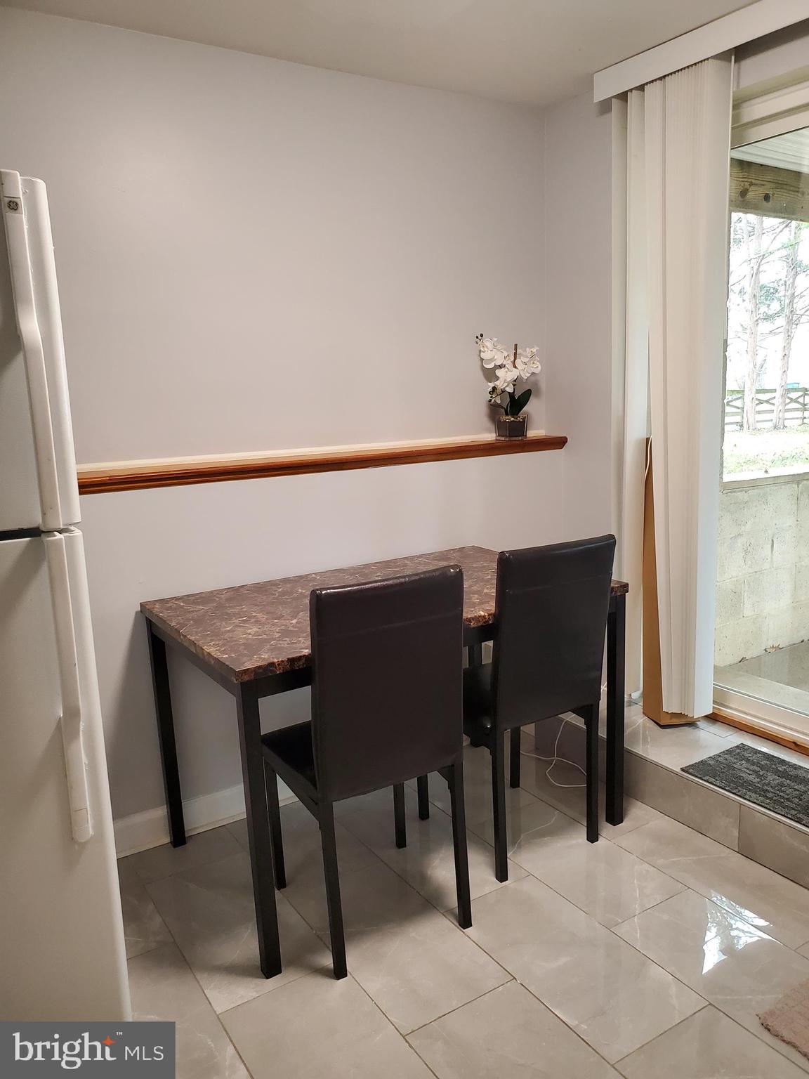 HUNTERS CREEK - Residential Lease