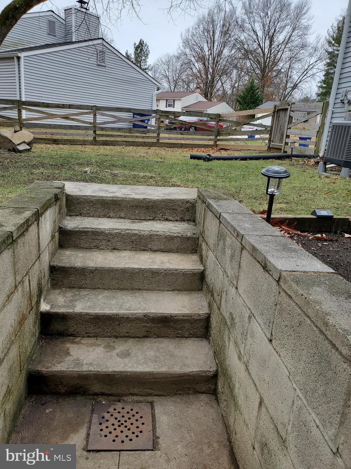 HUNTERS CREEK - Residential Lease