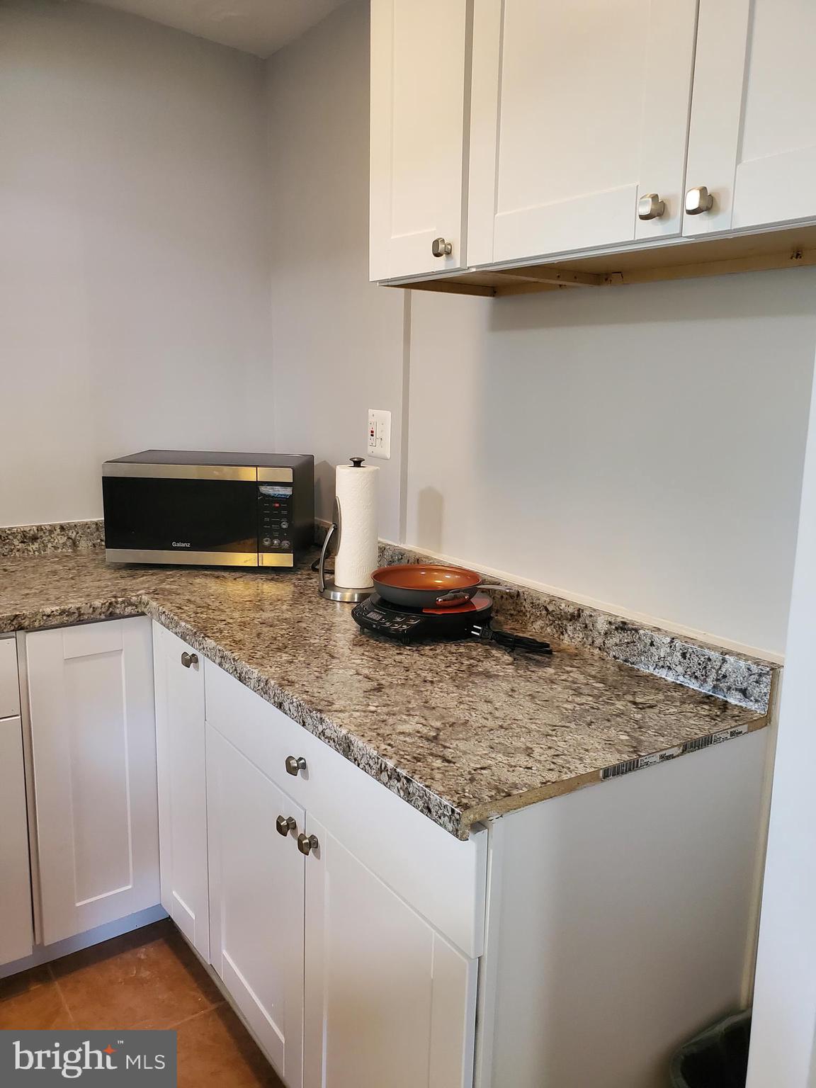 HUNTERS CREEK - Residential Lease