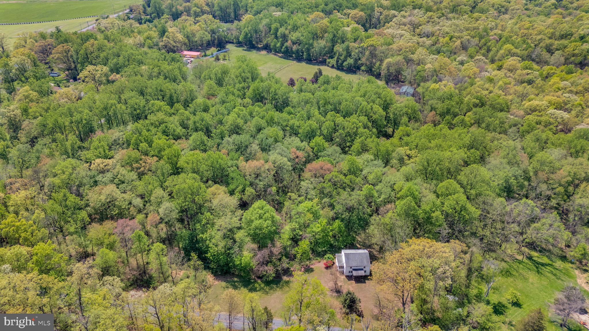 BARNESVILLE OUTSIDE - Residential