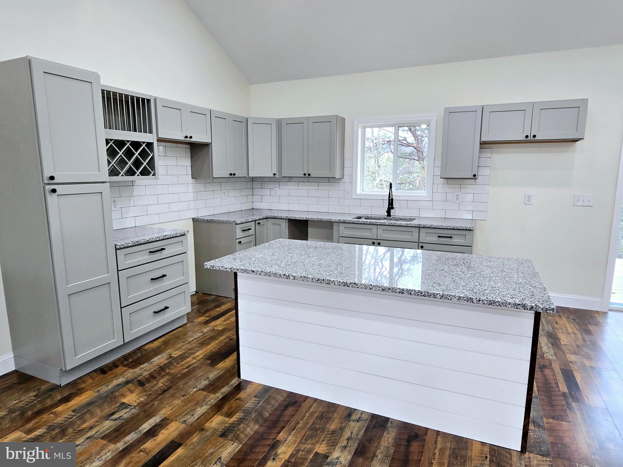 WINDOVER HILLS - Residential