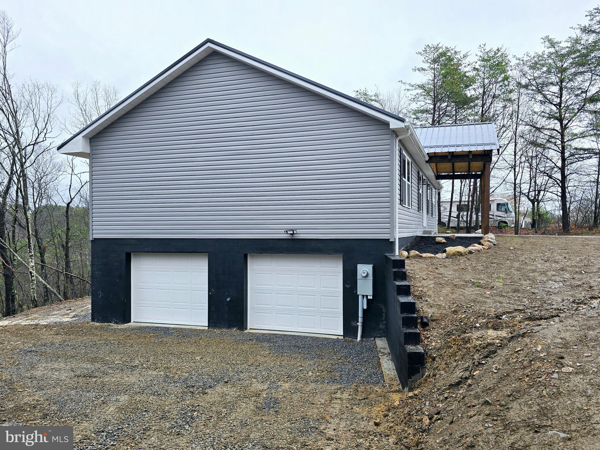 WINDOVER HILLS - Residential