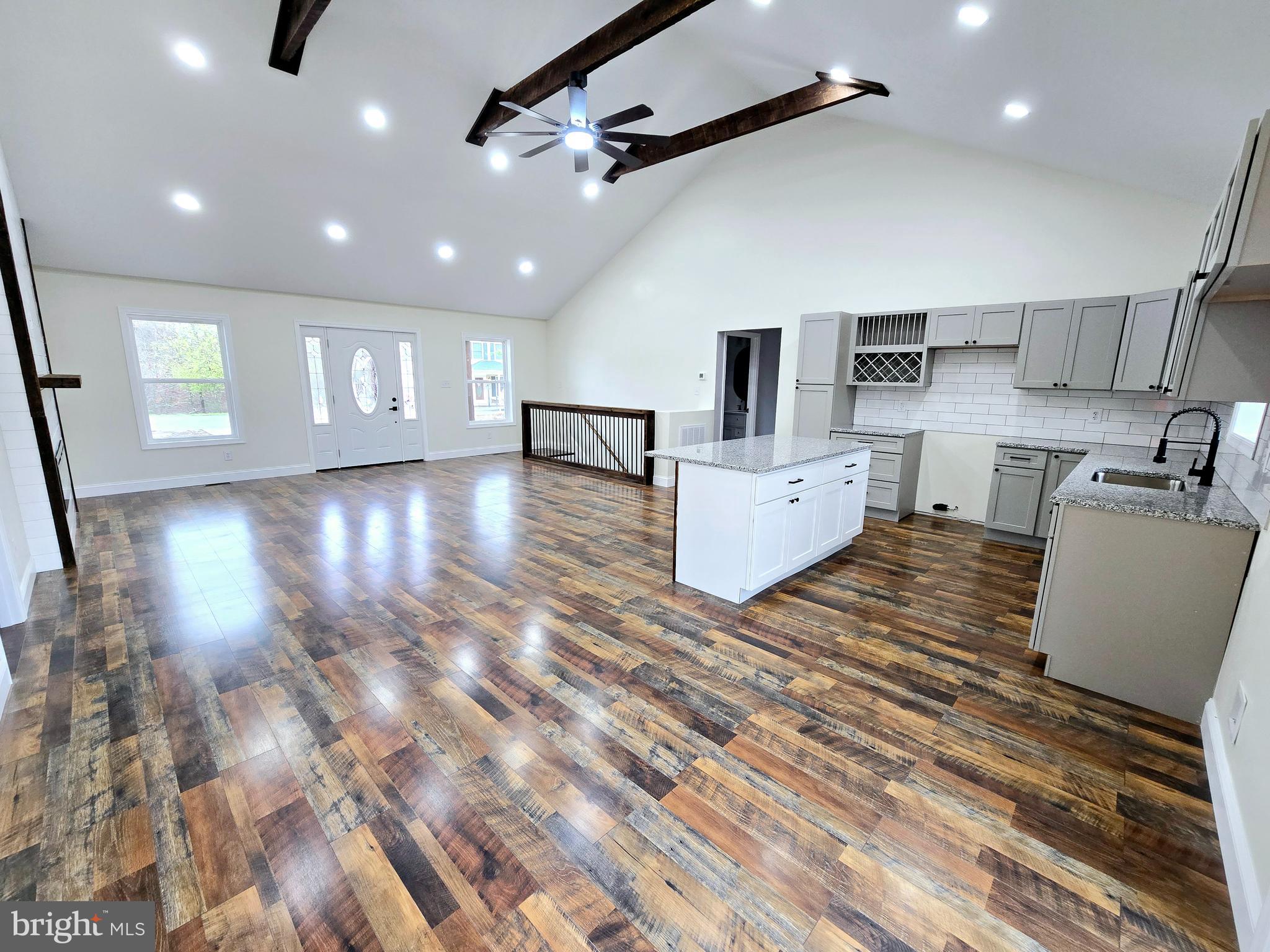 WINDOVER HILLS - Residential