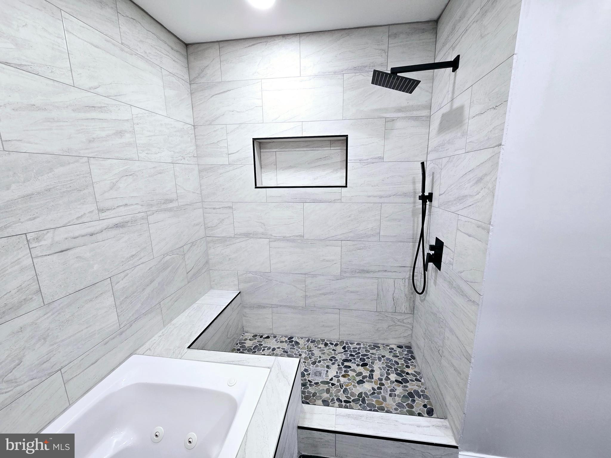 WINDOVER HILLS - Residential