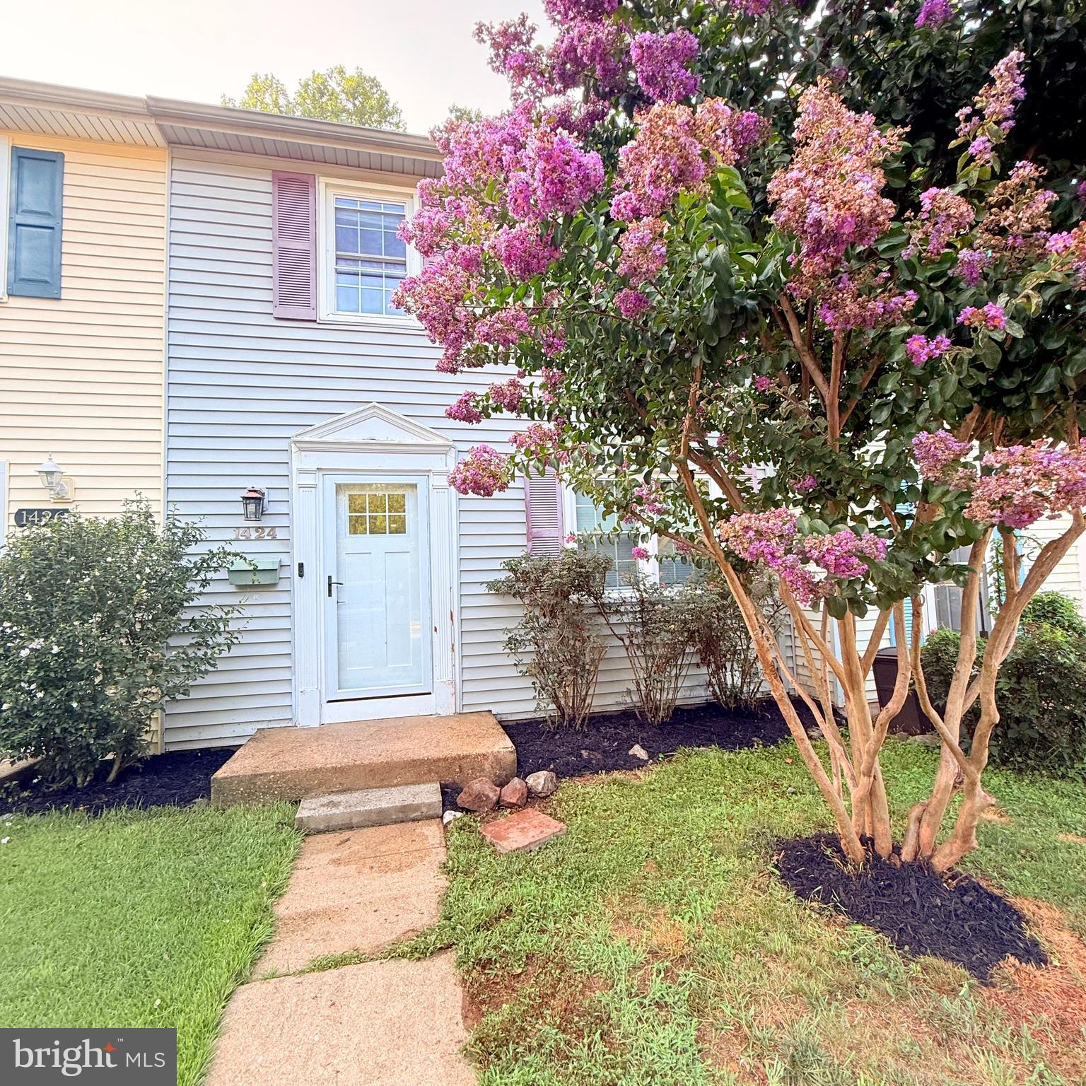 1424 FOXWOOD COURT