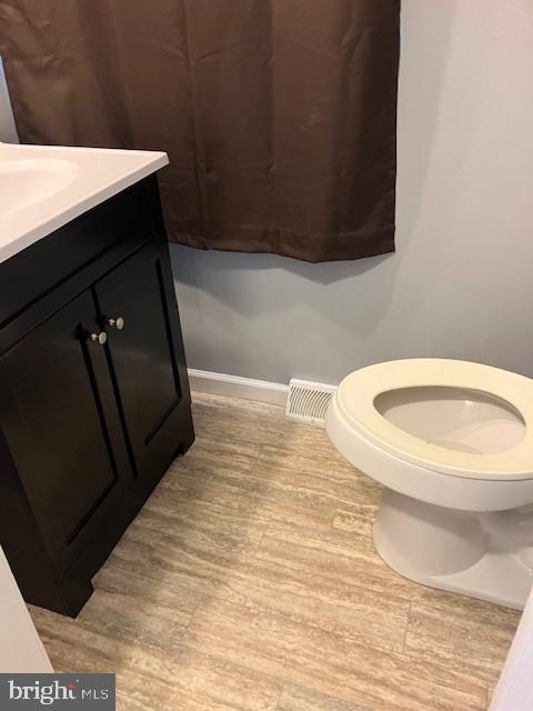 GREENVIEW VILLAGE - Residential Lease