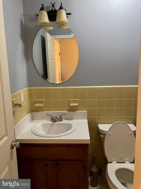 GREENVIEW VILLAGE - Residential Lease