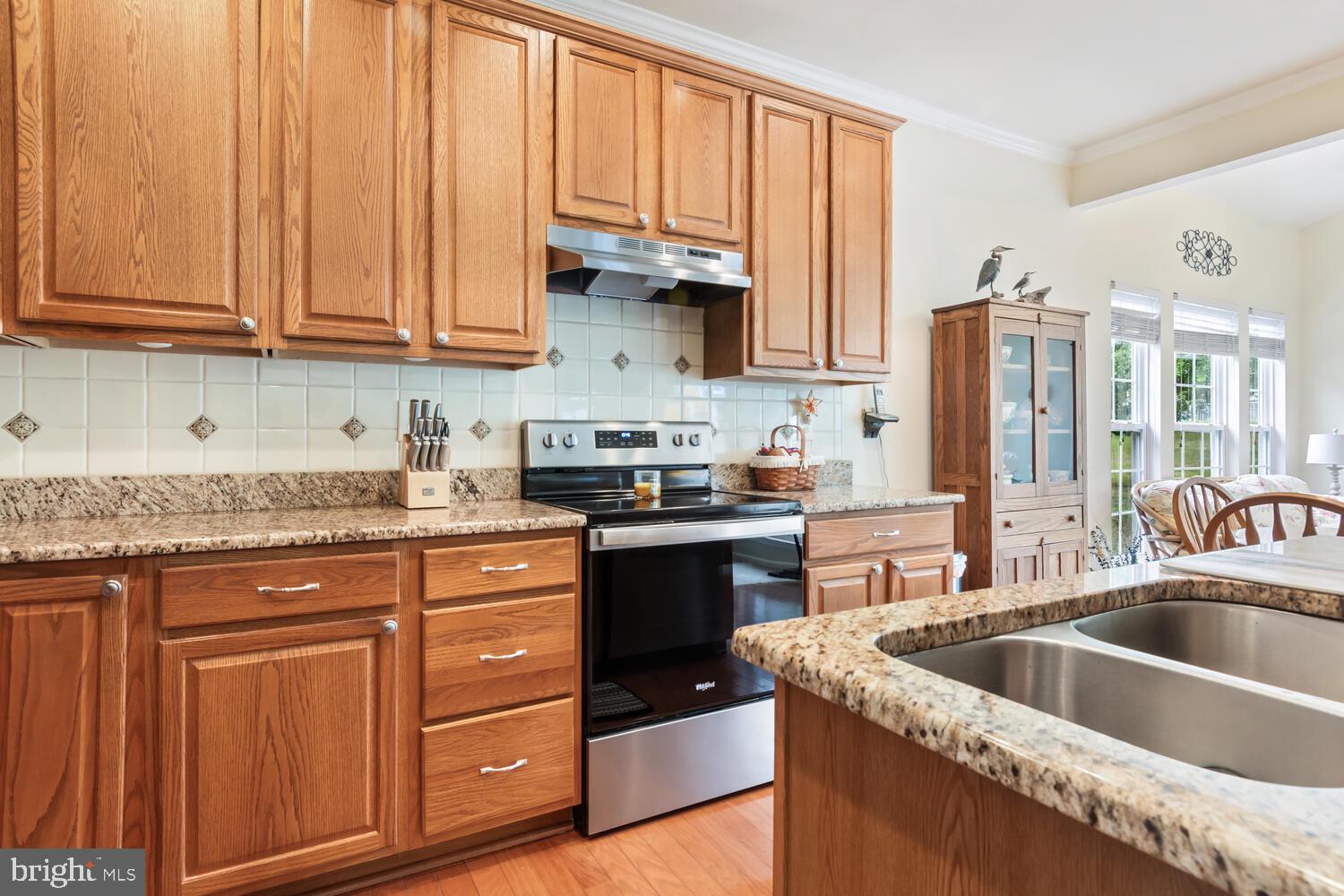 SYMPHONY VILLAGE AT CENTREVILLE - Residential