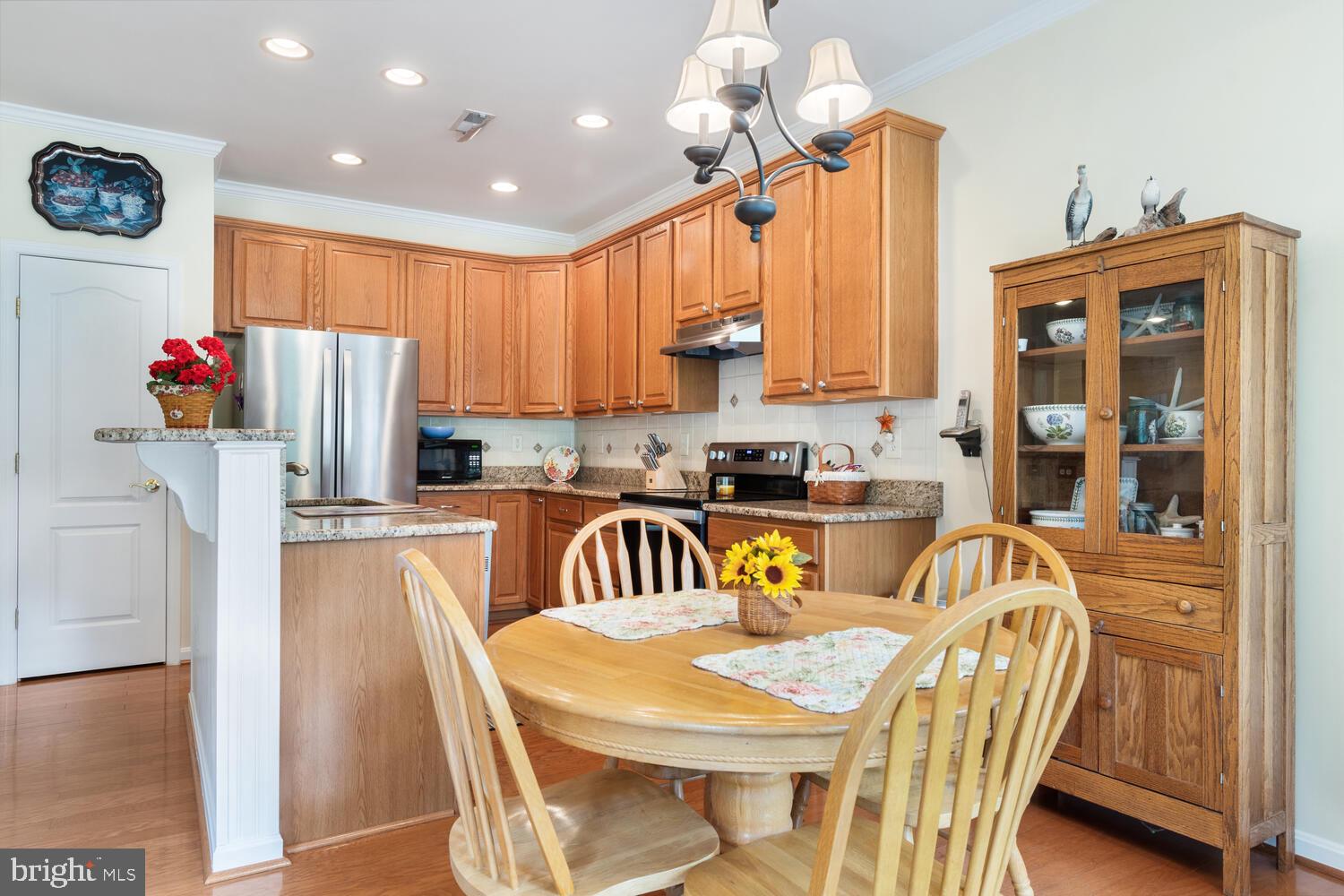 SYMPHONY VILLAGE AT CENTREVILLE - Residential