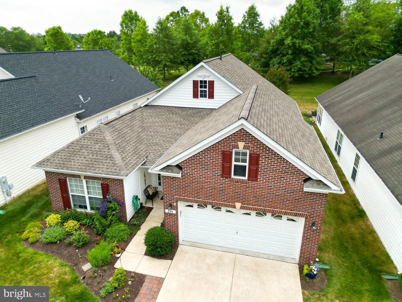 SYMPHONY VILLAGE AT CENTREVILLE - Residential