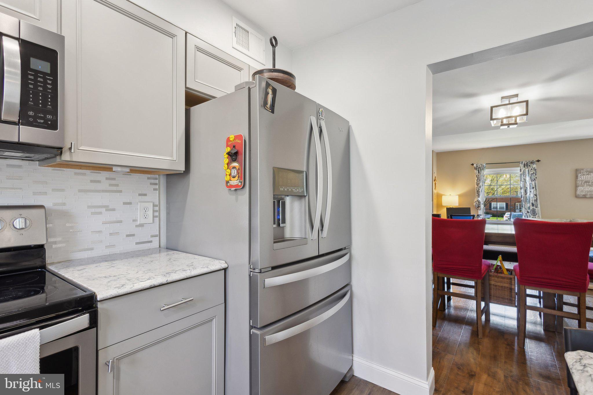 ROYAL COURT - Residential