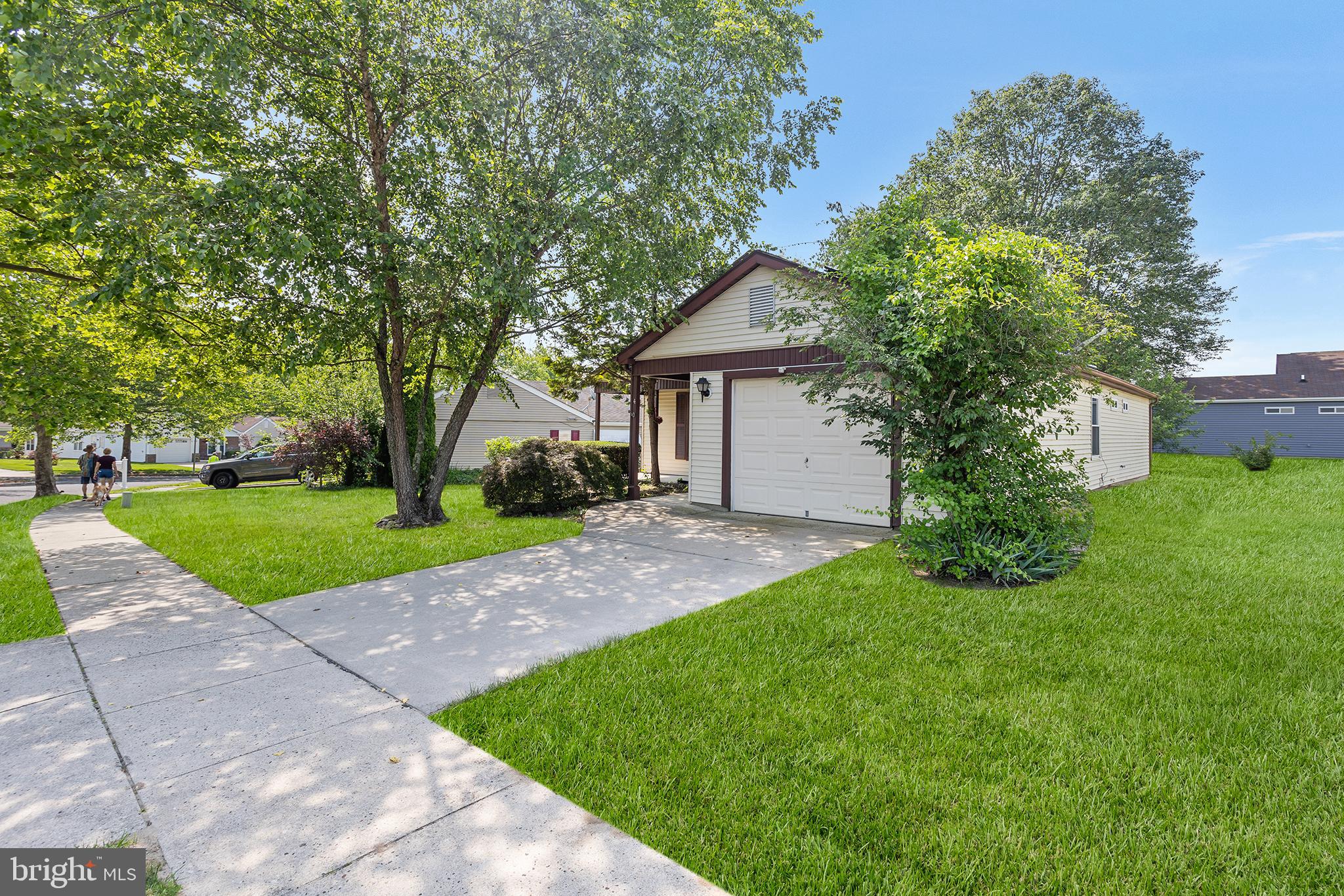 4 MAIDSTONE PLACE