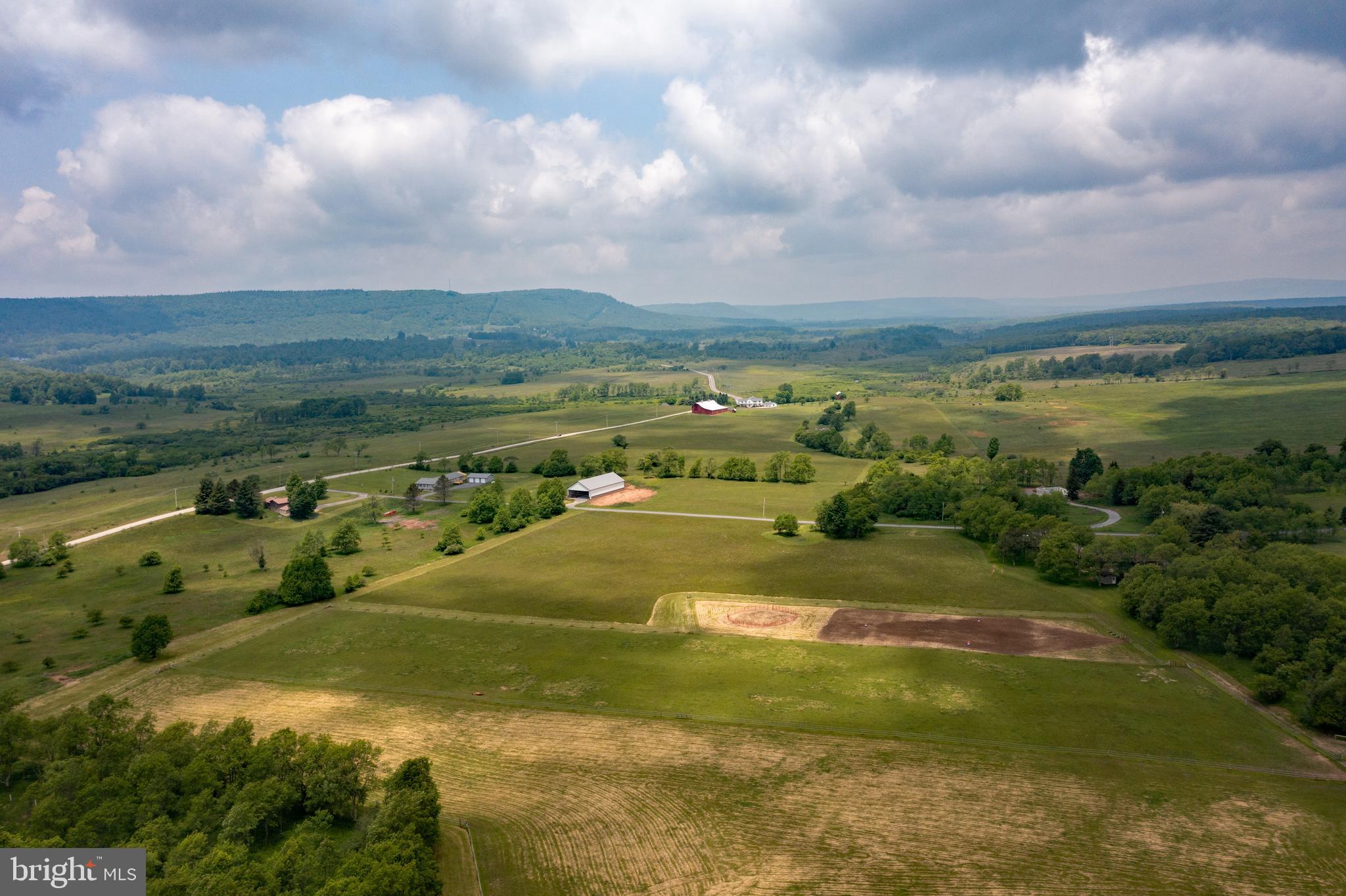 WINDWOOD FLY IN RESORT - Land