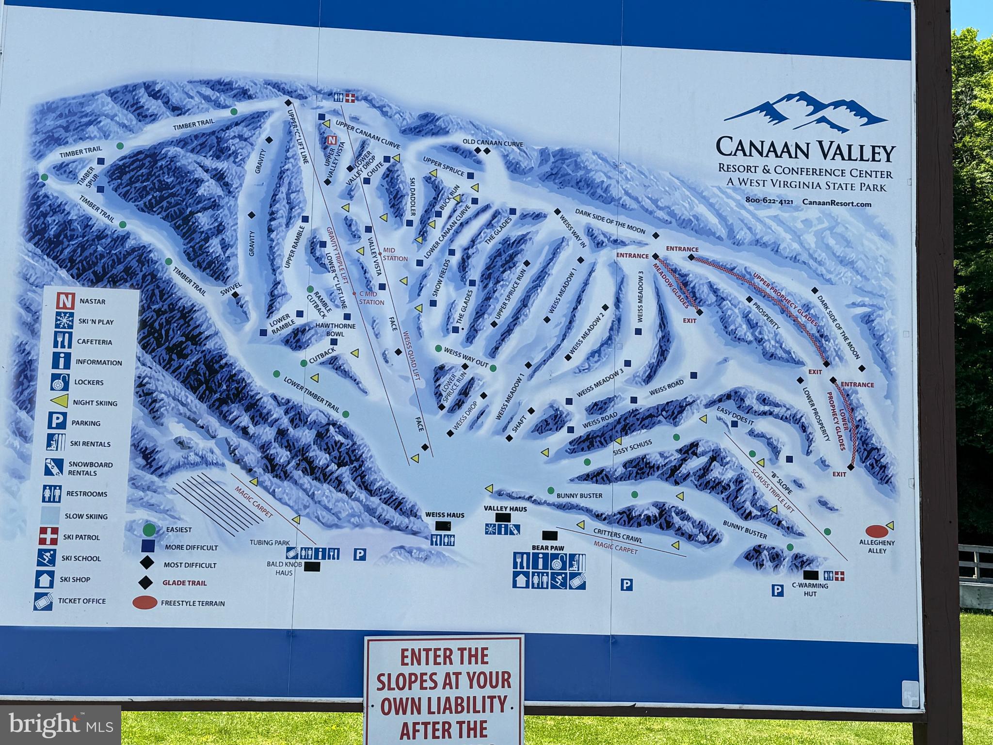 WINDWOOD FLY IN RESORT - Land