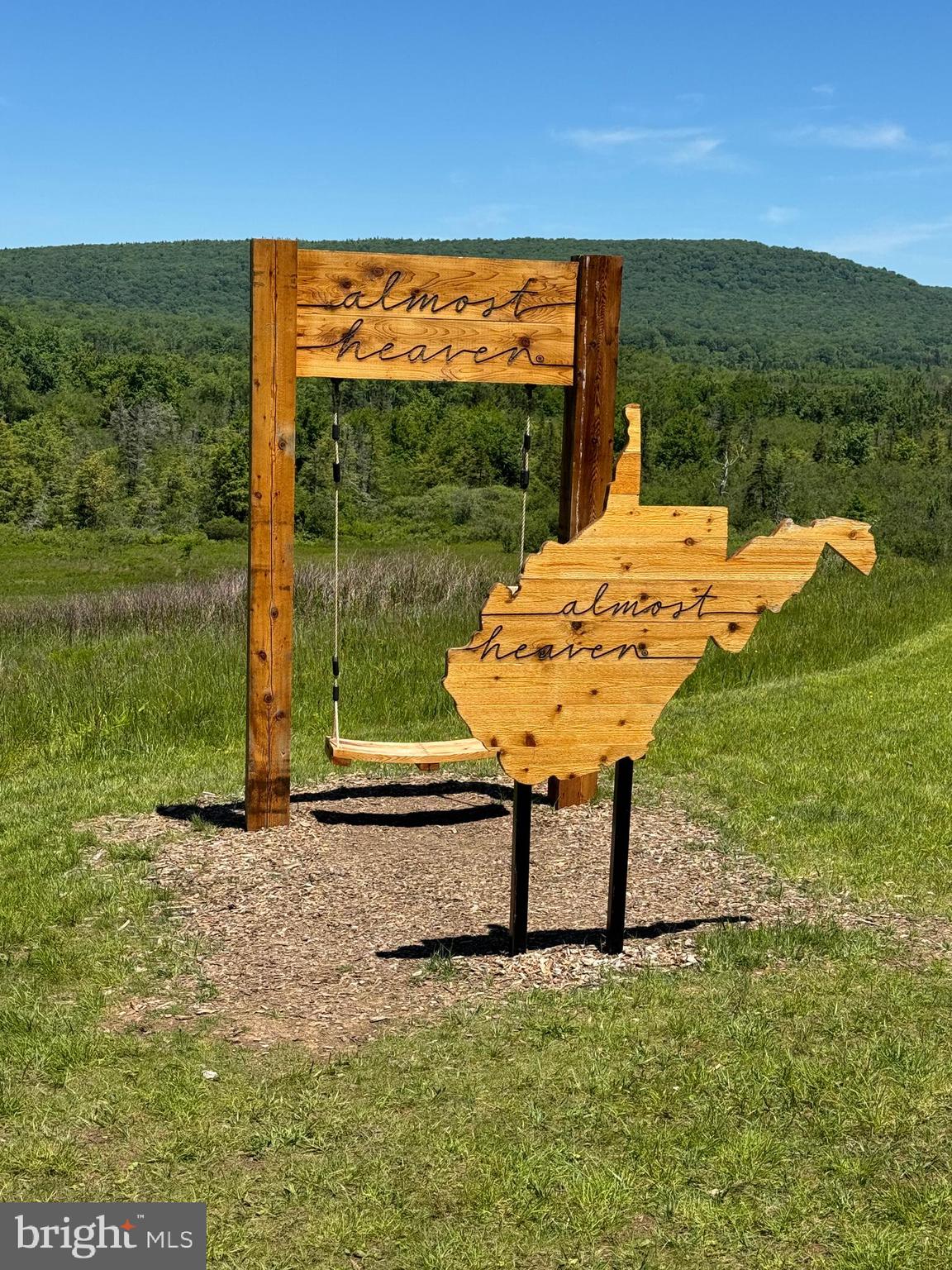 WINDWOOD FLY IN RESORT - Land