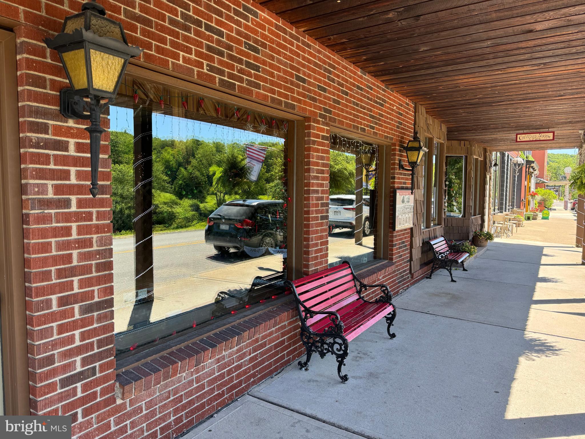 WINDWOOD FLY IN RESORT - Land