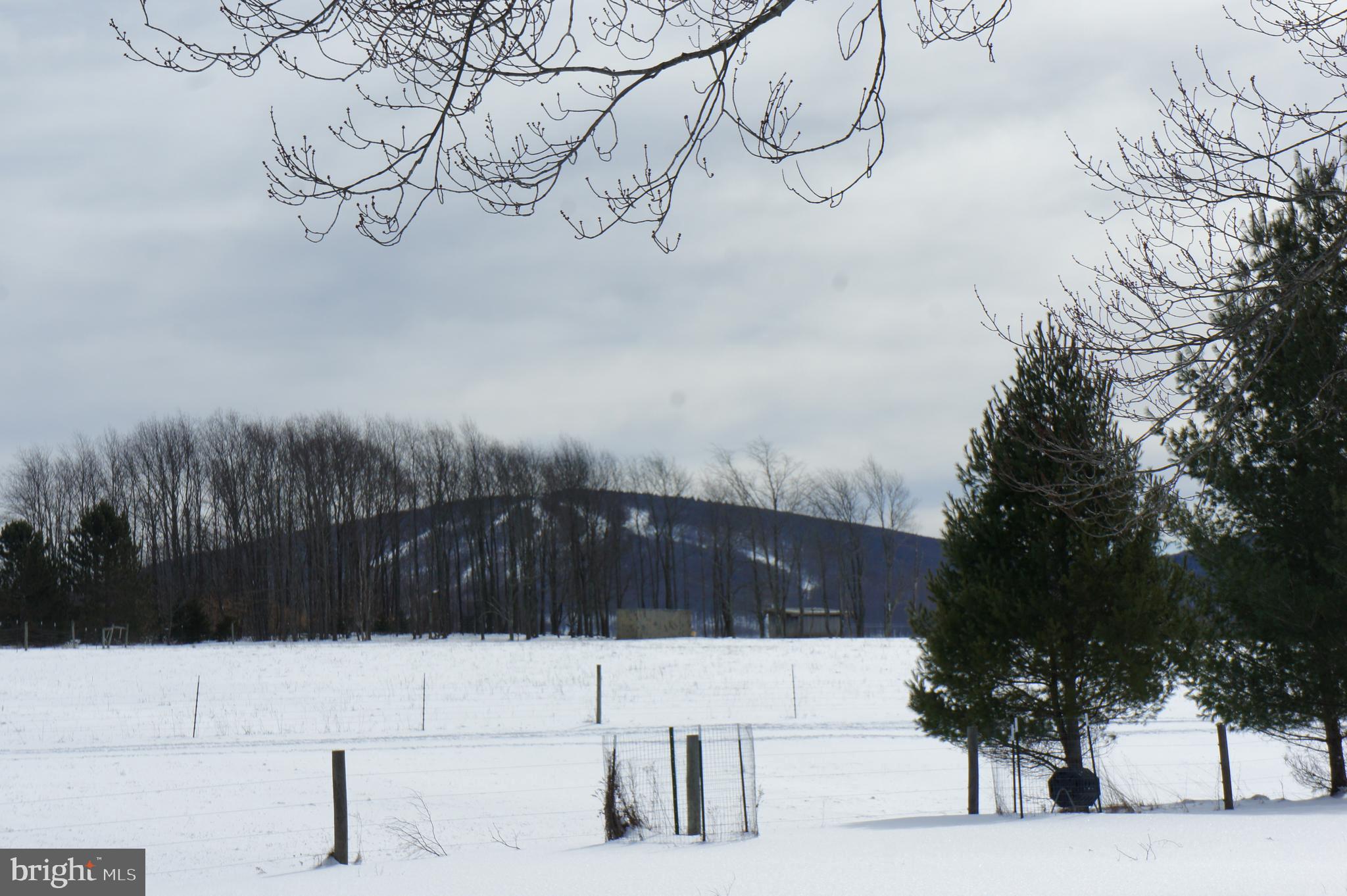 WINDWOOD FLY IN RESORT - Land