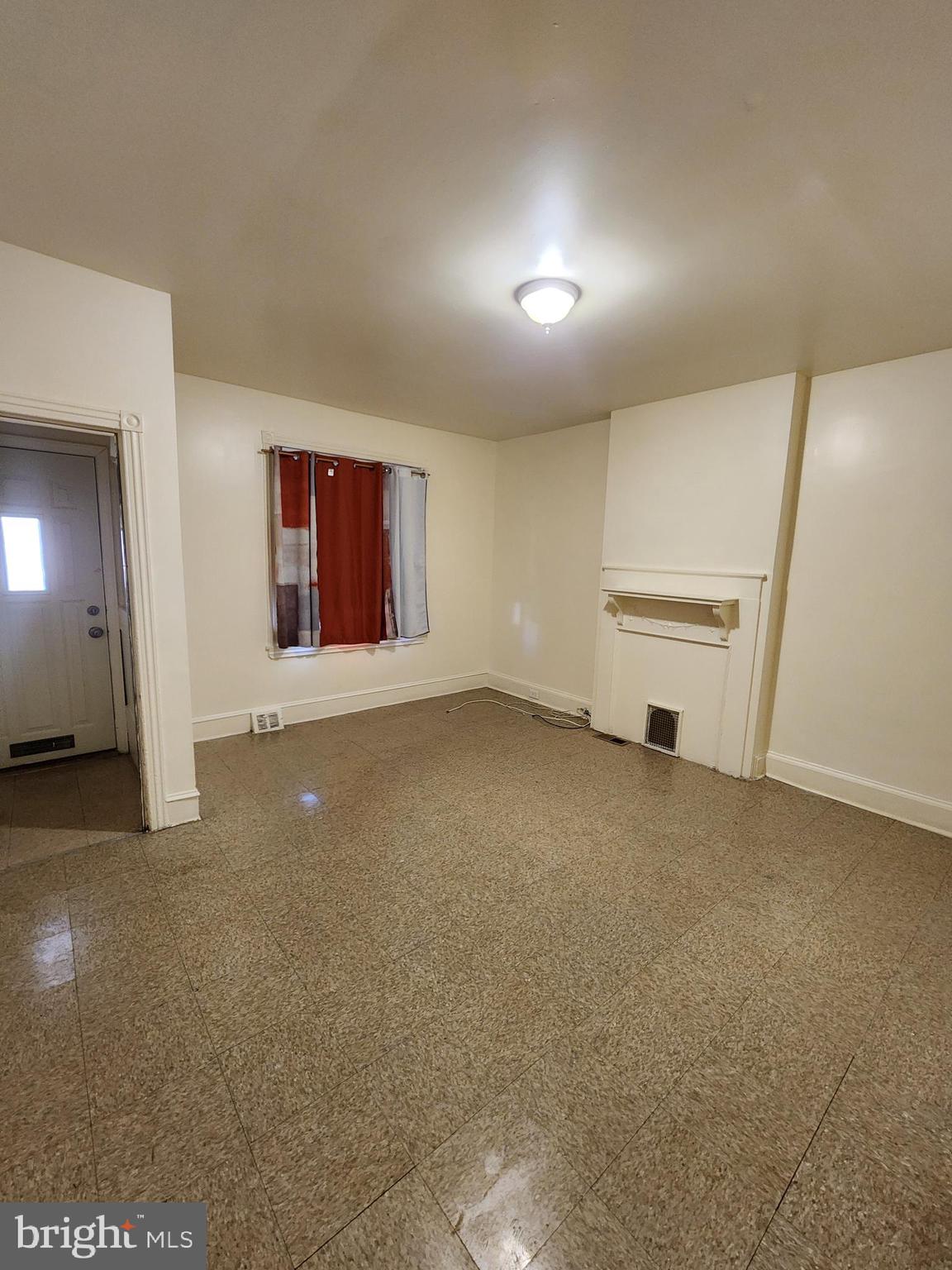 GERMANTOWN (EAST) - Residential