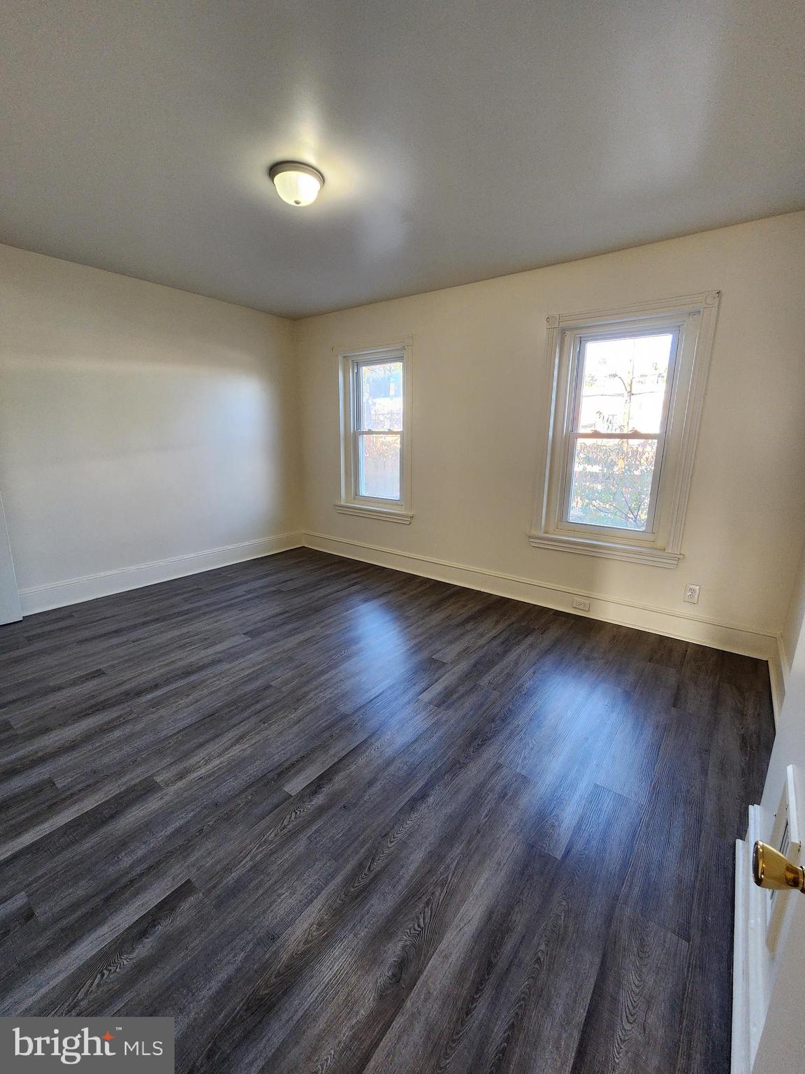 GERMANTOWN (EAST) - Residential