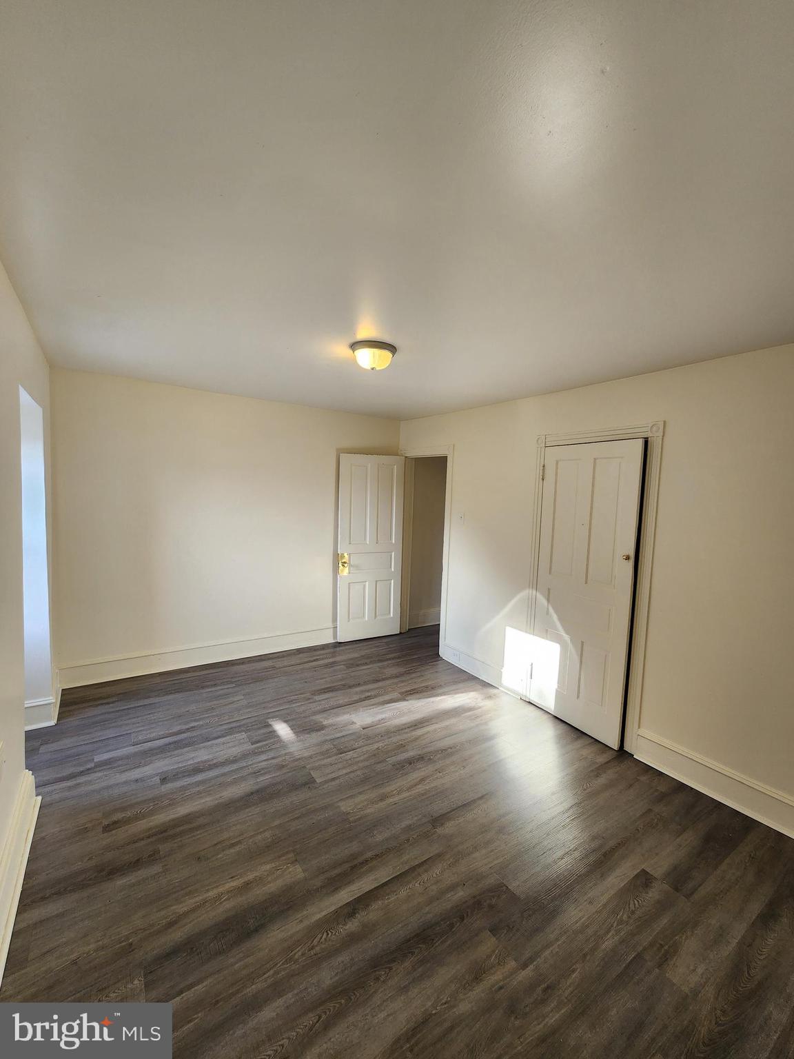 GERMANTOWN (EAST) - Residential