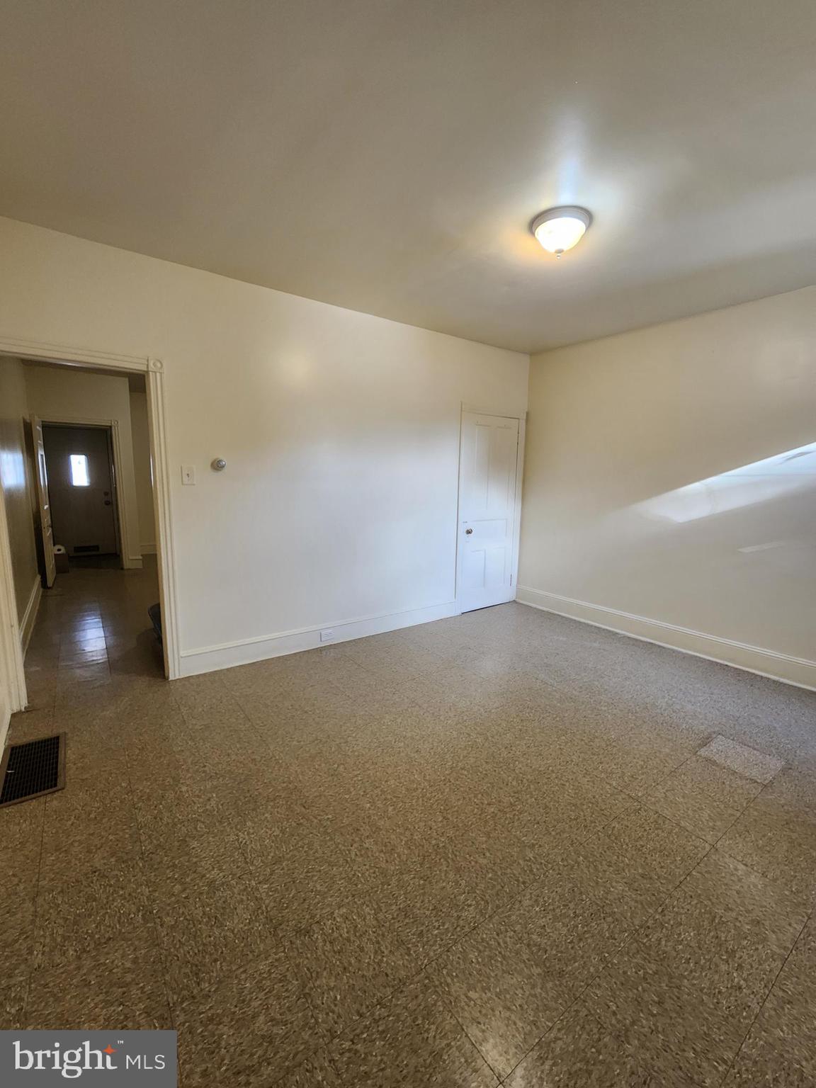 GERMANTOWN (EAST) - Residential
