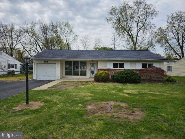 Back On Market - HUD Home. Year Built 1965, LBP is required for all properties built before 1978. Sold "AS IS" by elec. bid only. Prop avail 05/21/2025. Bidding Process, Bid Due/Expiration dates, HUD's Insurability and other important information is posted on www.hudhomestore.gov. FHA Case #446-127365. Insured w Escrow Repairs. Eligible for FHA 203K. Financing Terms: FHA 203K, FHA 203B, Cash or Conventional Finance. This sprawling rancher in a high desirable location can be your home. Close to Shopping, transportation, schools and parks. This home includes a spacious yard accessible from the slate floored enclosed rear porch, large family room with fireplace. Don't miss out on the opportunity. Buyer to verify all information prior to bidding. Go to website for more information or to place a bid. Buyer is responsible for their own investigative information on SqFt of home, Room Sizes, Bathroom counts, taxes and all other information regarding this home. This home is a AS-IS Sale with buyer being responsible for all inspections and repairs including CO, U&O, final water and sewer and other township inspections. Availability and status of sale type are subject to change at any time. This home is currently available for $100.00 Total Down Payment if purchased with FHA Insured loan. $100.00 Down Payment is a Limited time opportunity. Buyer must be an owner occupant purchaser. Buyer choses their own lender. For Limited time HUD is giving a $500 Selling Broker Bonus for FHA 203K Sales. See attached addendum & Disclosures. Also available are 1st Time Buyer Grants up to $10,000.00 toward Down Payment and Closing Costs. Conventional Loan Program Available, 3% Down Payment, No MI, $6000 Lender Credit, Up to 1% Below Market Rate. Buyer must be an owner occupant purchaser for these programs. All programs are subject to change at any time. Buyer choses their own lender. See attached Addendums & Disclosures in www.hudhomestore.gov.