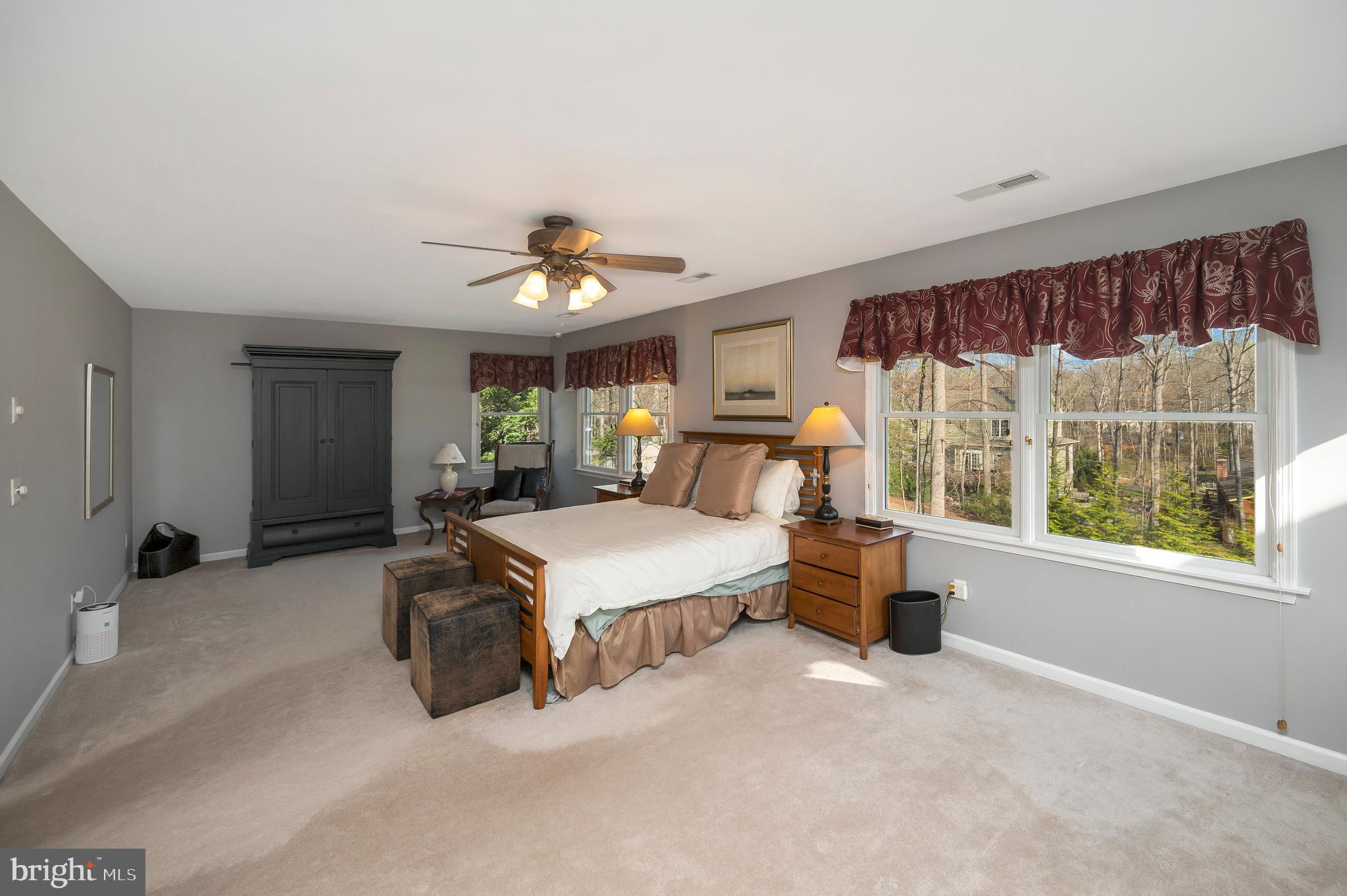 LAKE OF THE WOODS - Residential