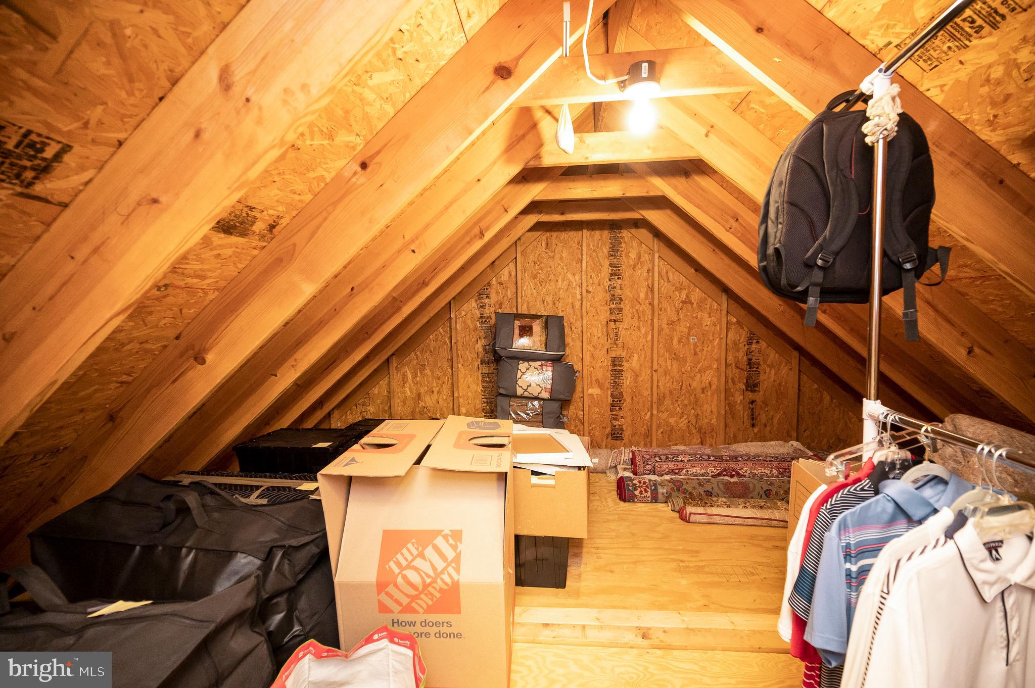 LAKE OF THE WOODS - Residential