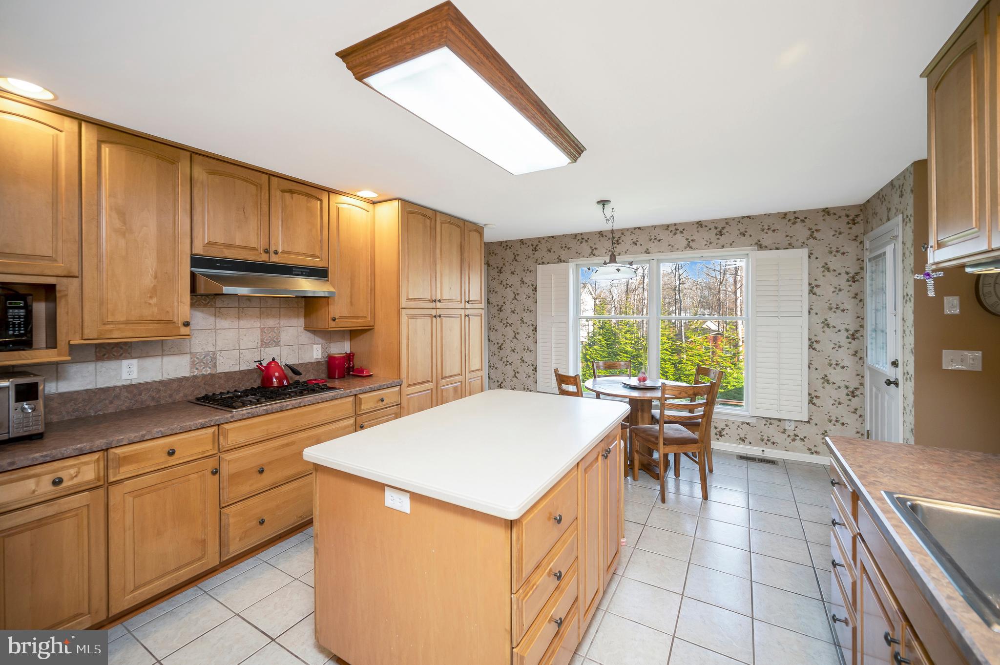 LAKE OF THE WOODS - Residential