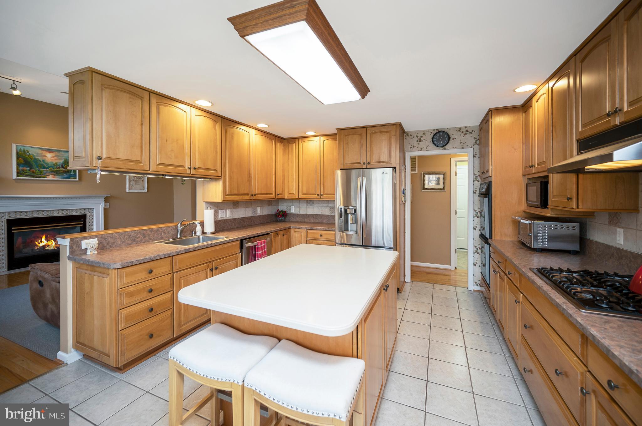 LAKE OF THE WOODS - Residential