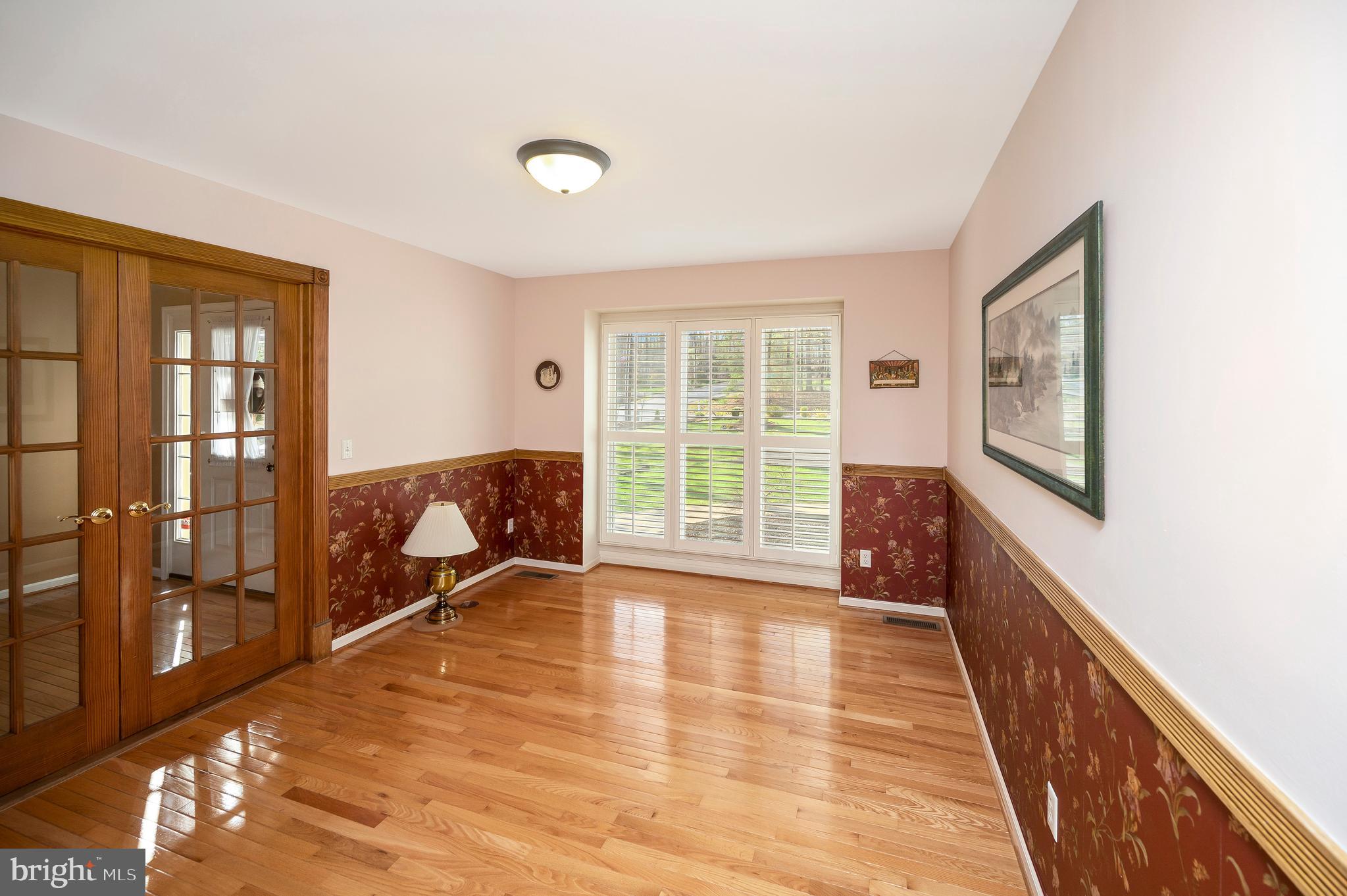 LAKE OF THE WOODS - Residential