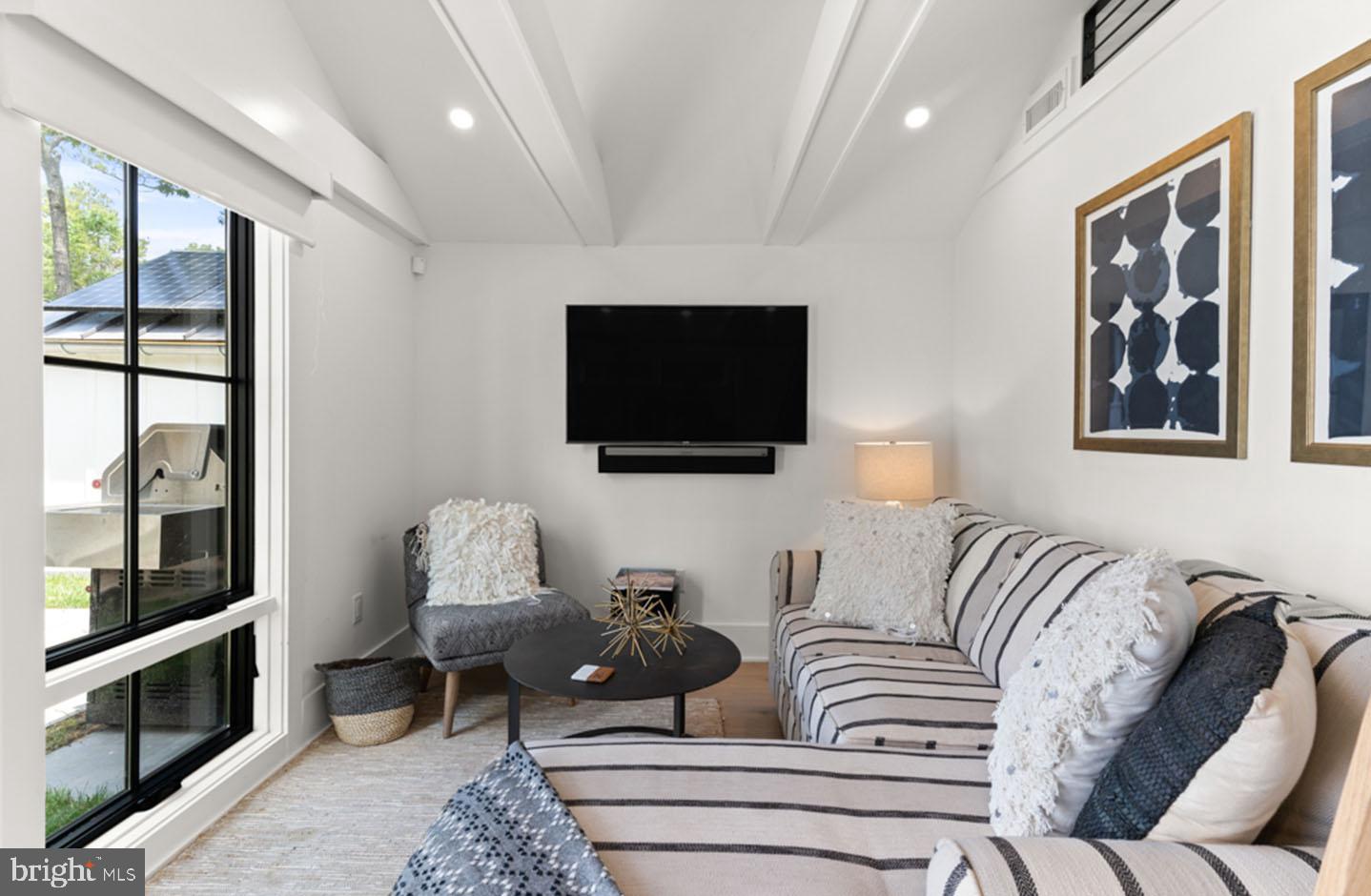 NORTH REHOBOTH - Residential