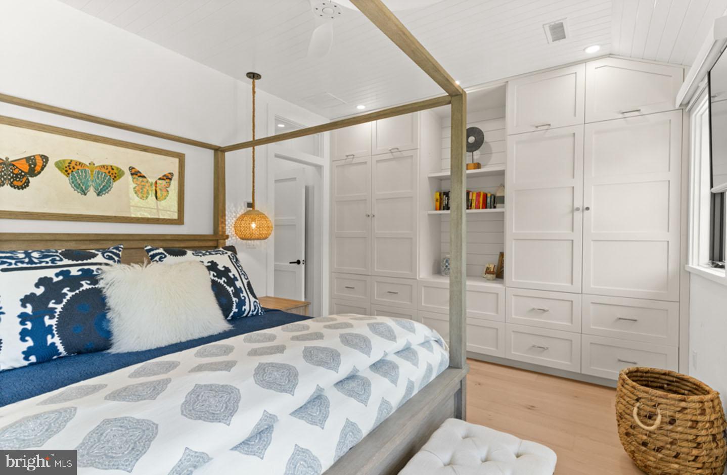 NORTH REHOBOTH - Residential