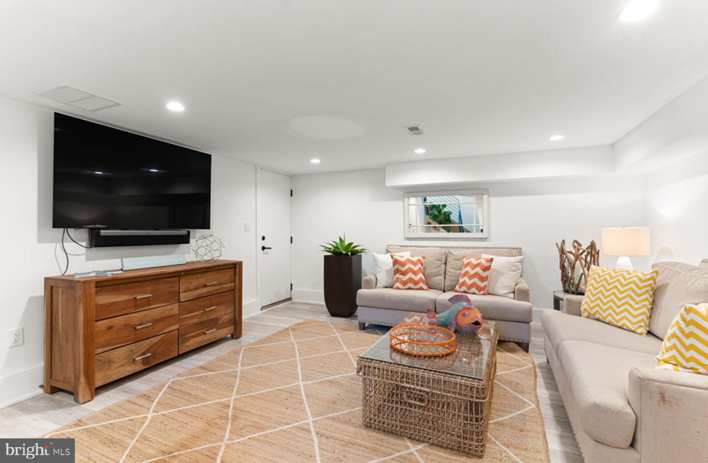 NORTH REHOBOTH - Residential