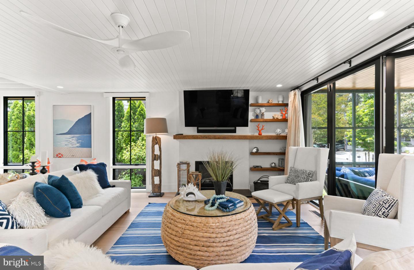 NORTH REHOBOTH - Residential