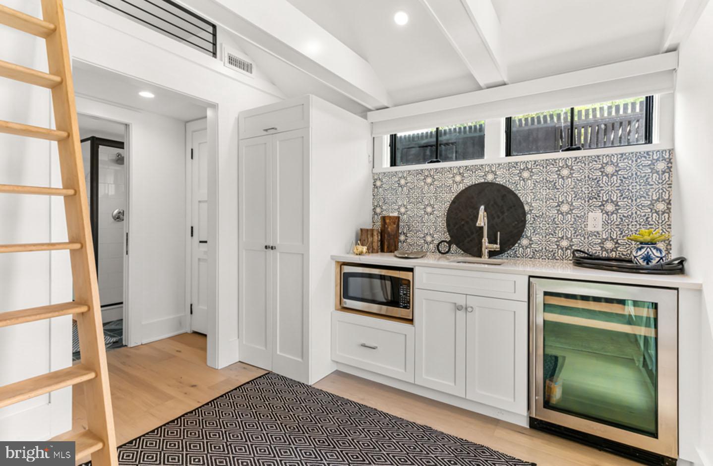 NORTH REHOBOTH - Residential