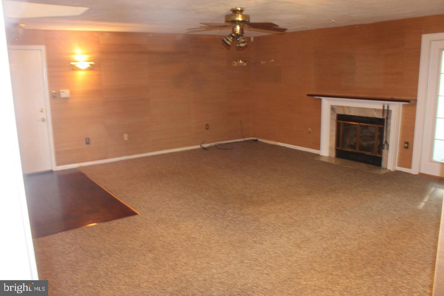 BORNEHAM WOOD - Residential Lease