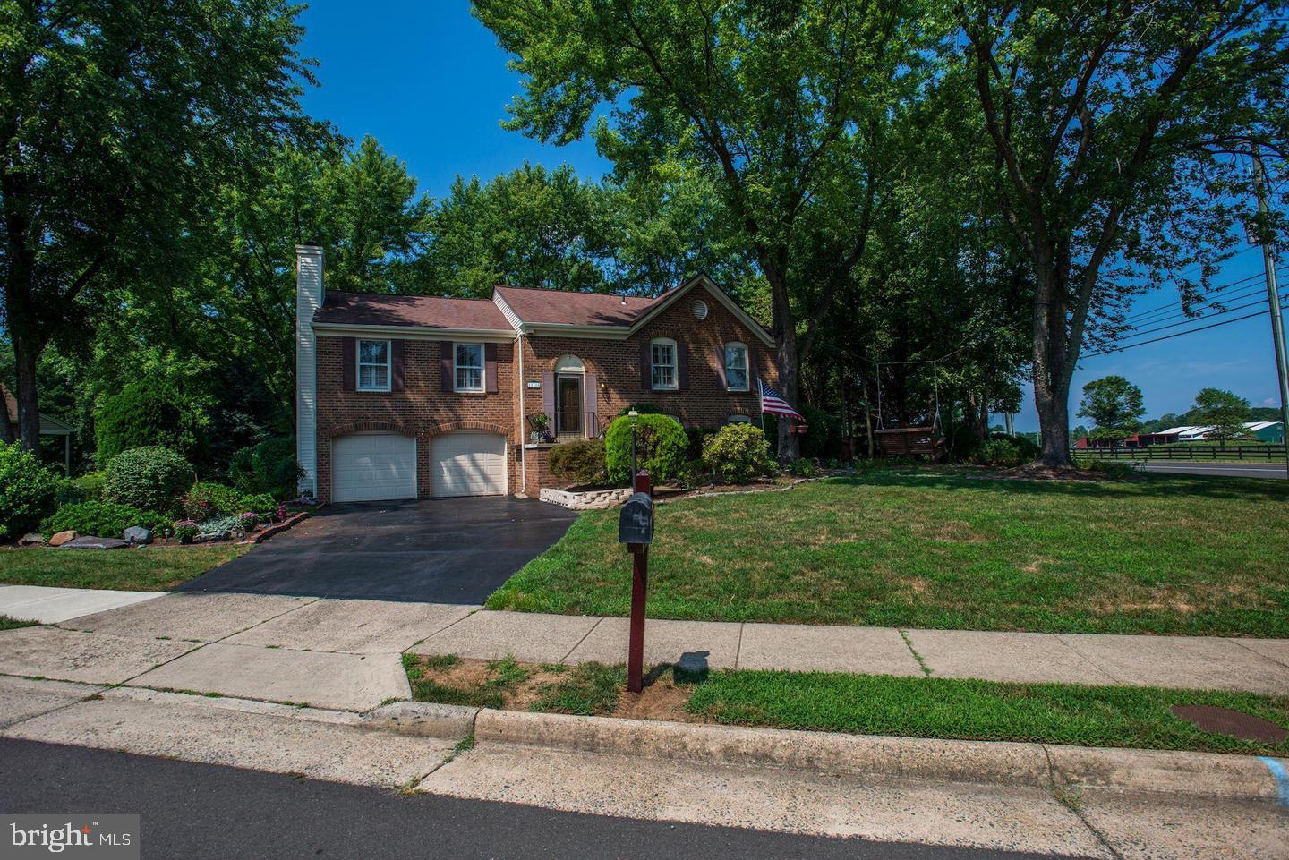 BORNEHAM WOOD - Residential Lease