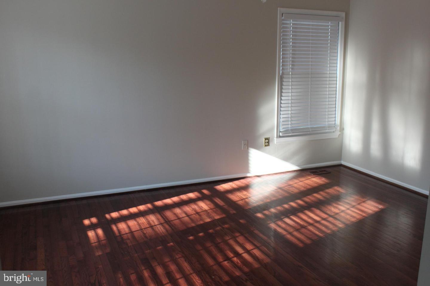 BORNEHAM WOOD - Residential Lease