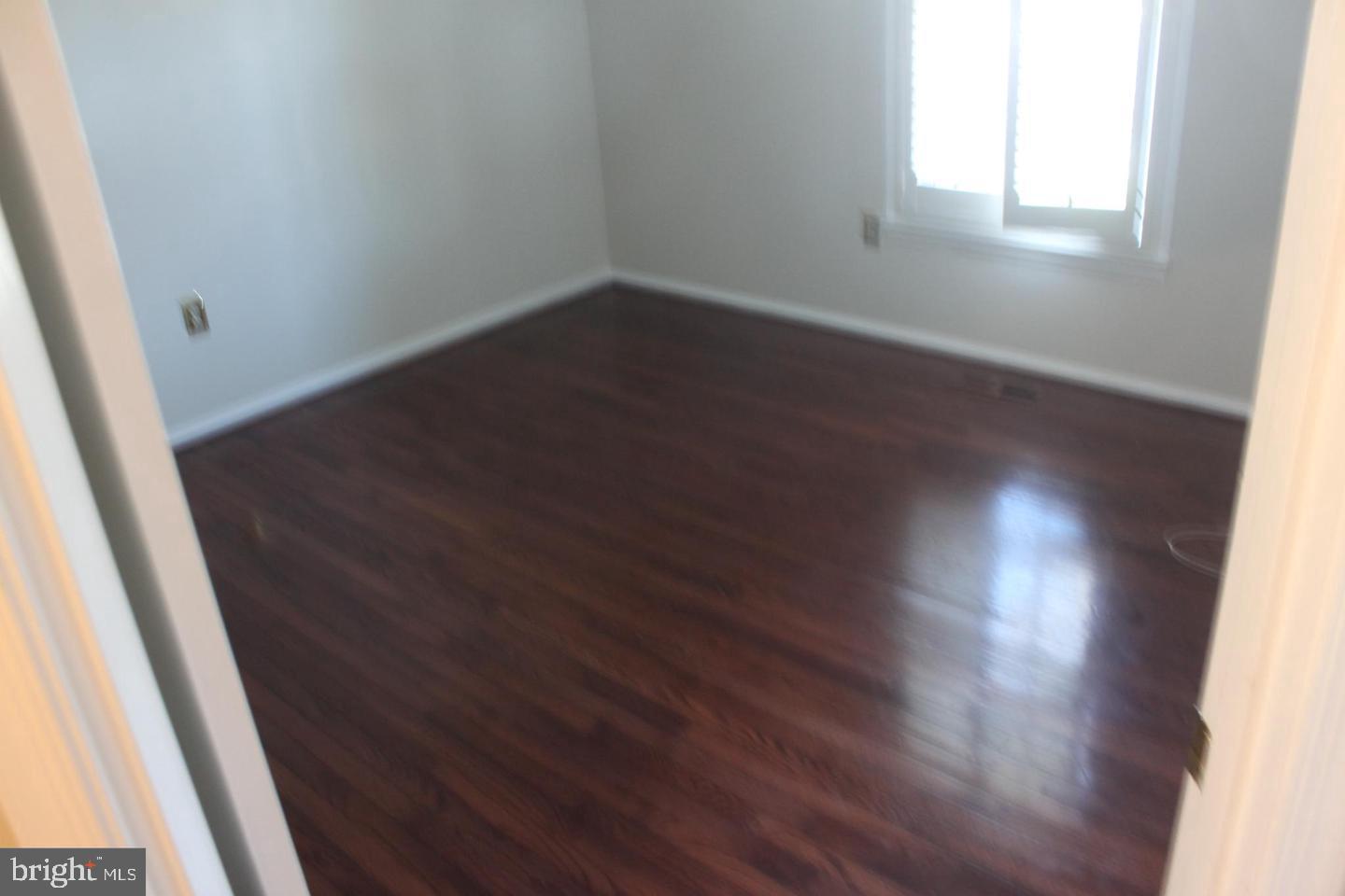 BORNEHAM WOOD - Residential Lease