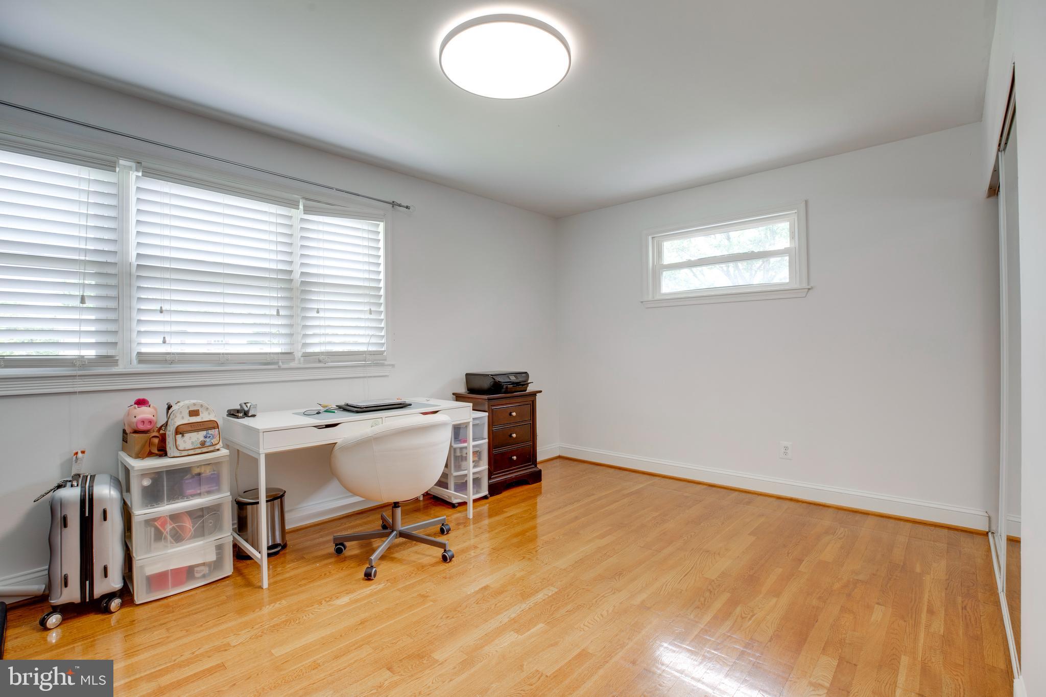 RAVENSWORTH PARK - Residential