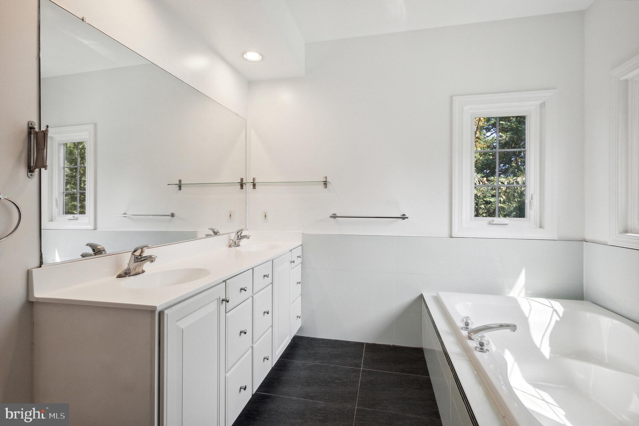 REDLAND PARK - Residential