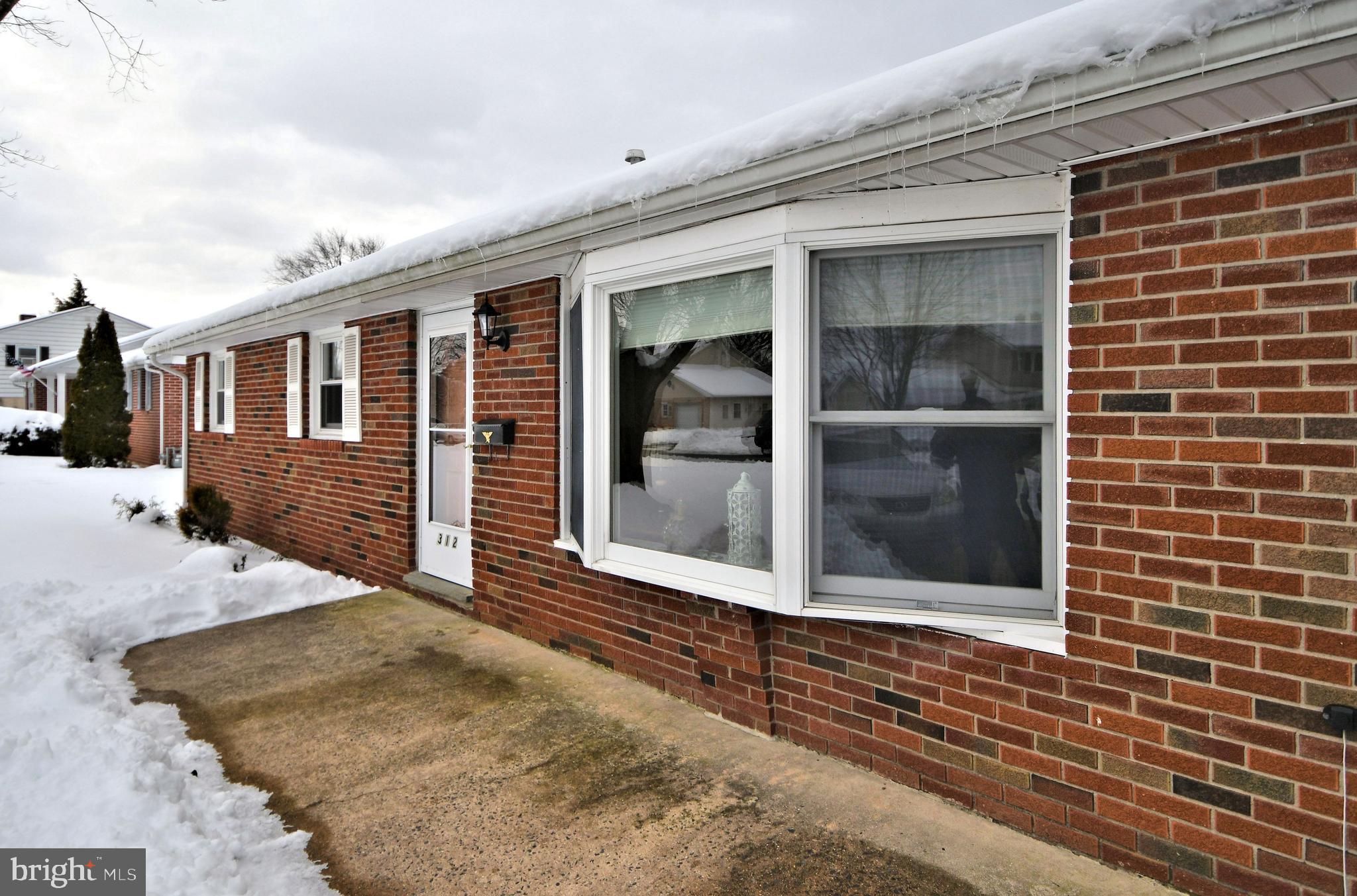 AMITY GARDENS - Residential