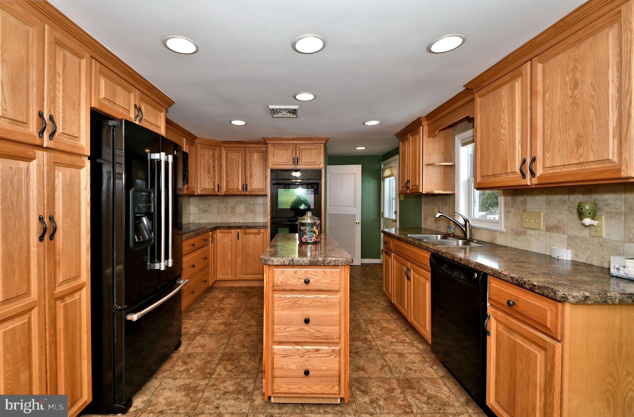 AMITY GARDENS - Residential