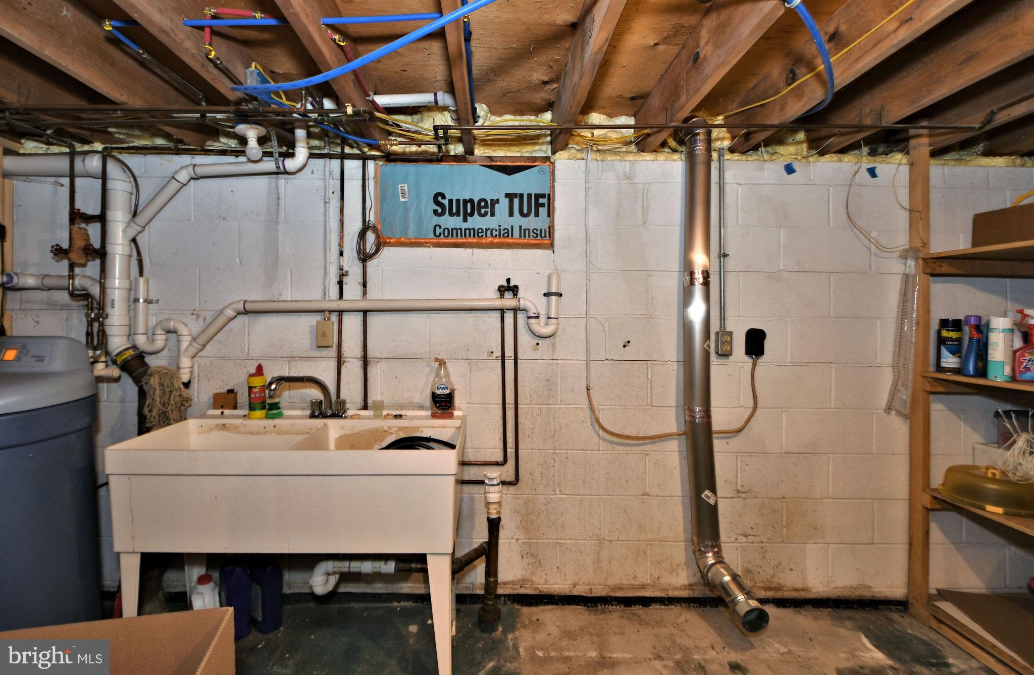 AMITY GARDENS - Residential